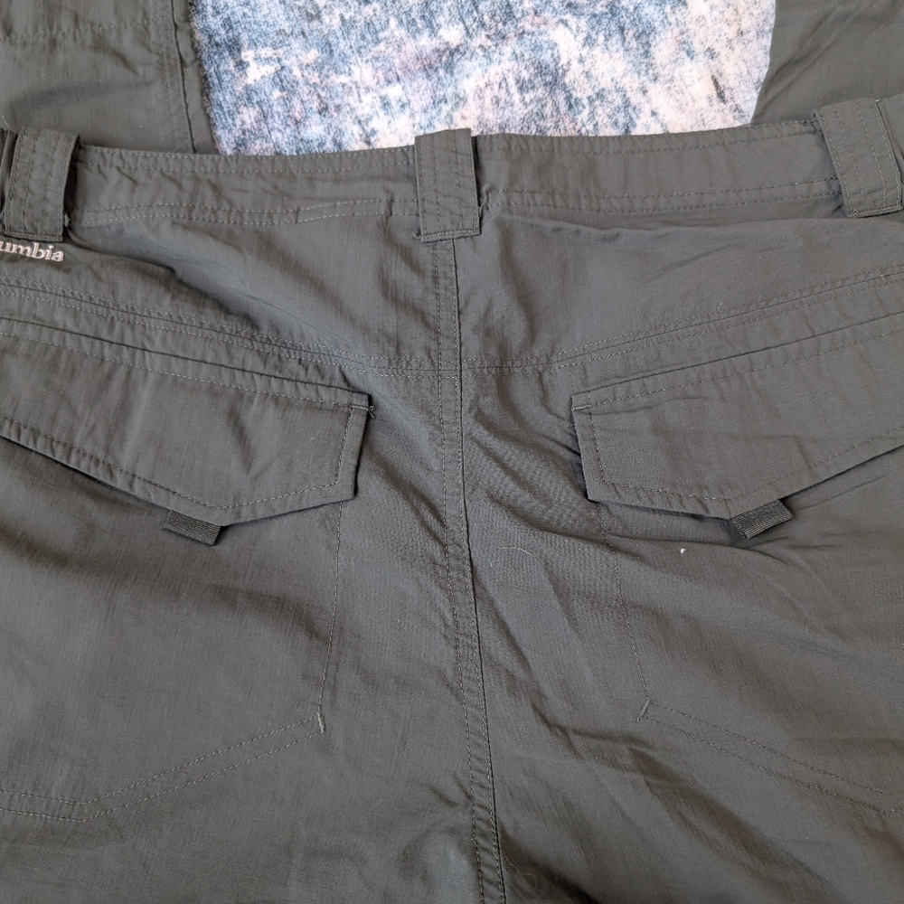 EUC Columbia Men's Silver Ridge Convertible Pants Green Gravel Size 36x30 - Picture 10 of 10